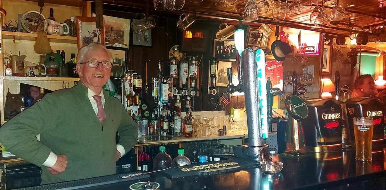 Kingfisher Lodge & Pub Castleconnell Extérieur photo